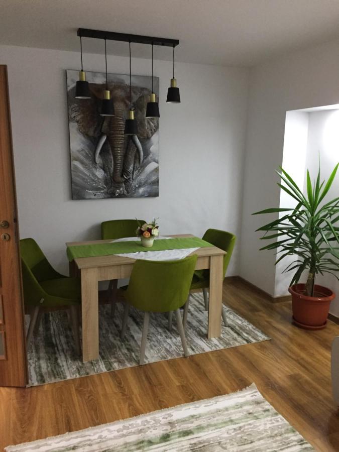 Roby Apartament Bucharest Exterior photo